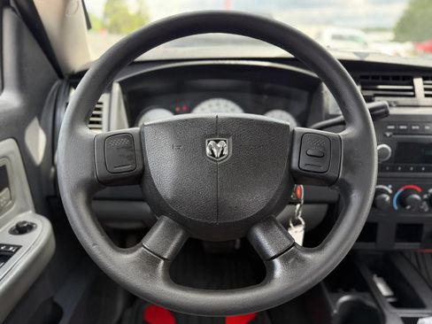 Used 2011 Dodge Dakota Big Horn RWD image 24