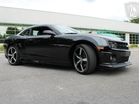 Used 2011 Chevrolet Camaro SS w/ RS Package image 37