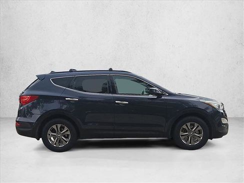 Used 2015 Hyundai Santa Fe Sport w/ Option Group 02 FWD image 4