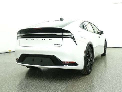 New 2026 Toyota Prius Plug-In Hybrid image 36