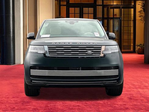 New 2026 Land Rover Range Rover SV AWD/4WD image 5
