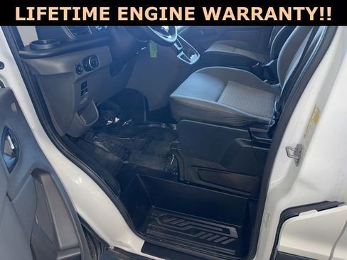 Used 2023 Ford Transit 350 XLT image 16