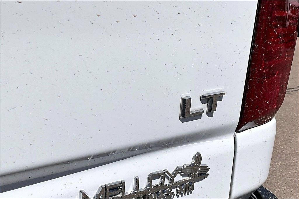 Used 2025 Chevrolet Silverado 3500 LT w/ Safety Package AWD/4WD image 25