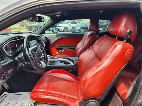 Used 2017 Dodge Challenger SXT Plus RWD image 17
