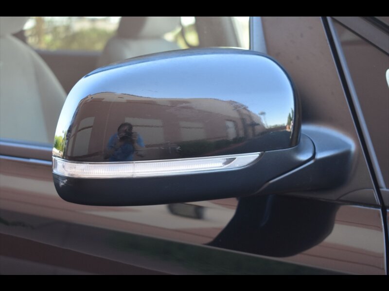 Used 2019 Kia Sedona LX FWD image 54