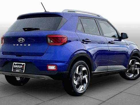 Certified 2025 Hyundai Venue SEL FWD image 13