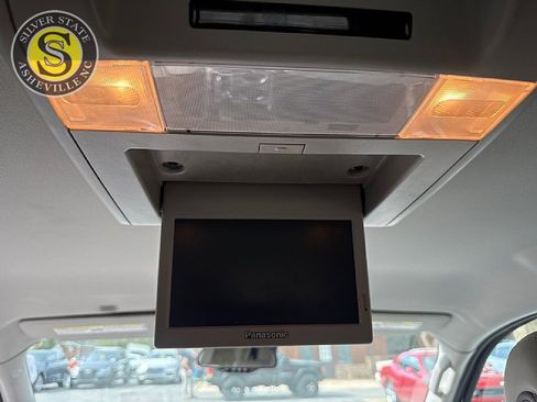 Used 2014 GMC Acadia SLT w/ Technology Package image 28