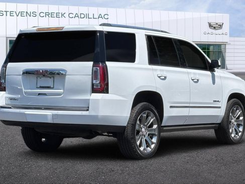 Used 2017 GMC Yukon Denali w/ Open Road Package AWD/4WD image 3