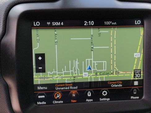 Used 2023 Jeep Renegade Latitude AWD/4WD image 25