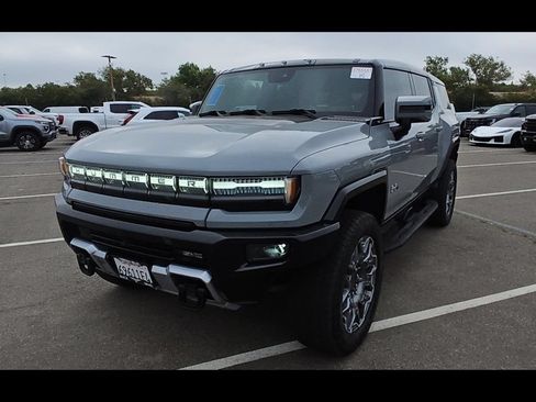 Used 2025 GMC Hummer EV 3X AWD/4WD image 3