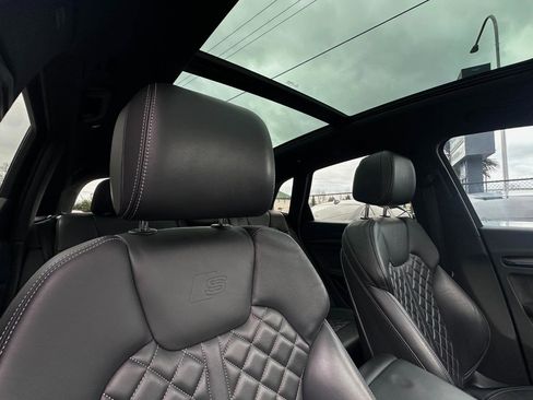 Used 2020 Audi SQ5 Premium Plus w/ Premium Plus Package image 35