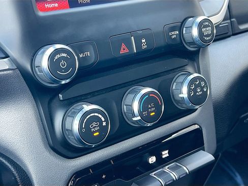 Used 2024 RAM 2500 Big Horn image 15