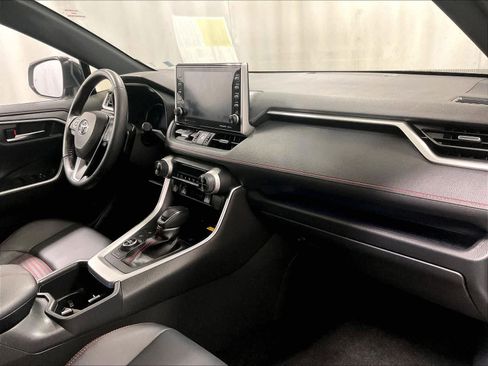 Certified 2022 Toyota RAV4 XSE image 14