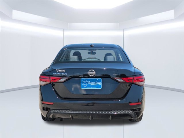 Used 2025 Nissan Sentra SV FWD image 5
