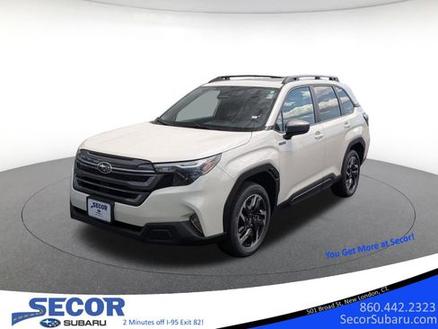 New 2026 Subaru Forester Premium AWD/4WD image 1