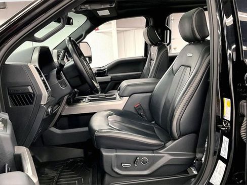 Used 2022 Ford F250 Platinum image 21