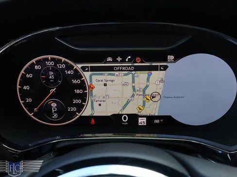 Used 2022 Bentley Flying Spur V8 image 31