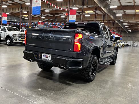 Used 2019 Chevrolet Silverado 1500 LT Trail Boss AWD/4WD image 5