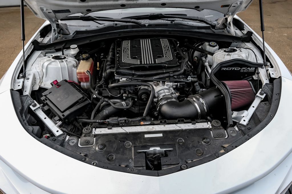 Used 2018 Chevrolet Camaro ZL1 RWD image 31