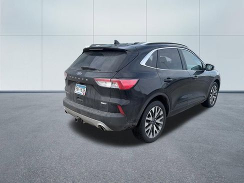 Used 2020 Ford Escape Titanium image 8