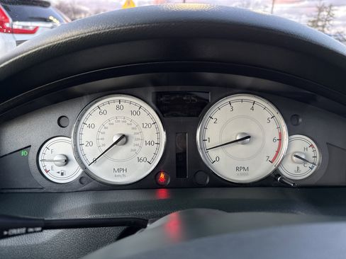Used 2005 Chrysler 300 C w/ Protection Group II image 20