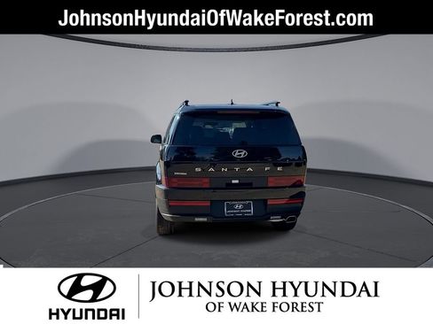 Used 2024 Hyundai Santa Fe SEL FWD image 7