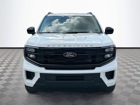 New 2026 Ford Expedition Max Active AWD/4WD image 2