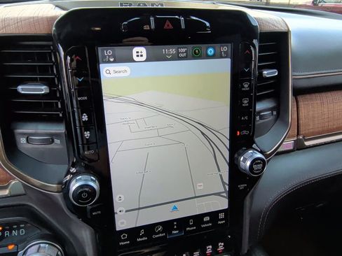 Used 2022 RAM 1500 Limited w/ Bed Utility Group image 27