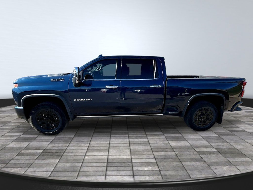 Used 2022 Chevrolet Silverado 2500 High Country AWD/4WD image 4