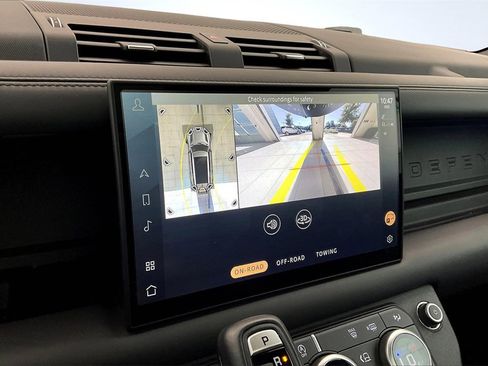 Used 2024 Land Rover Defender 130 Outbound image 21