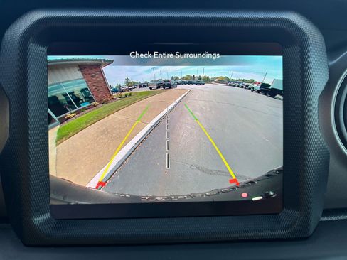 Used 2023 Jeep Wrangler Unlimited Sport image 21