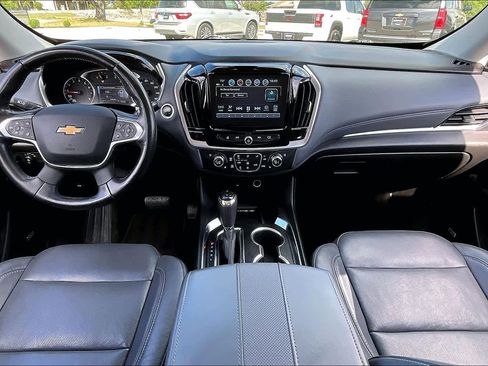 Used 2019 Chevrolet Traverse Premier w/ Driver Confidence II Package image 16