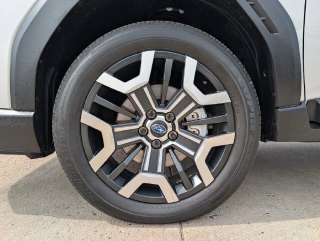 Certified 2026 Subaru Outback Touring XT AWD/4WD image 11
