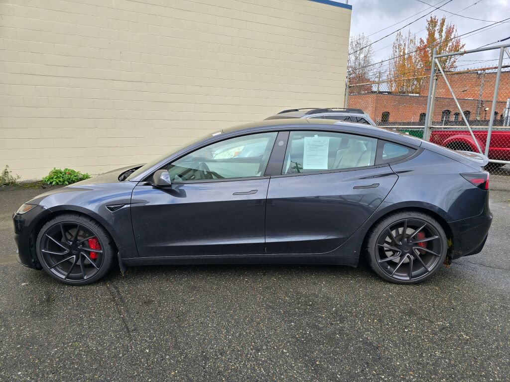 Used 2024 Tesla Model 3 Performance AWD/4WD image 4