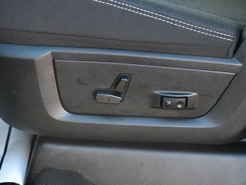 Used 2025 RAM 2500 Big Horn image 18