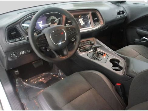 Used 2023 Dodge Challenger R/T Scat Pack w/ T/A Package image 4