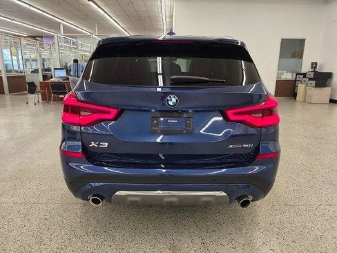 Used 2019 BMW X3 xDrive30i w/ Premium Package AWD/4WD image 5