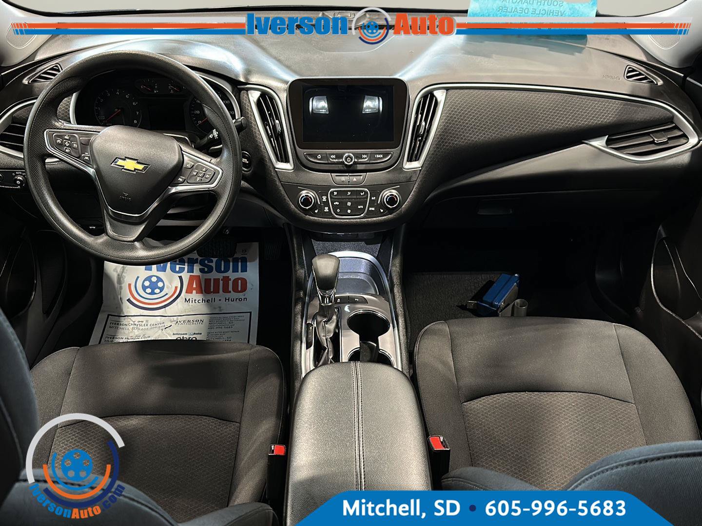 Used 2025 Chevrolet Malibu LT FWD image 25