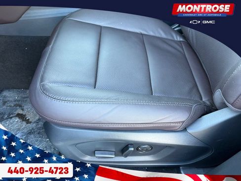 Used 2025 Ford Explorer Platinum w/ LUX Leather Package AWD/4WD image 8
