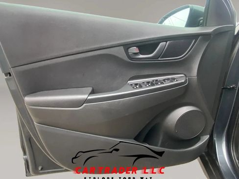Used 2021 Hyundai Kona SEL FWD image 14