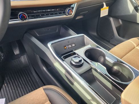 New 2026 Chevrolet Equinox ACTIV image 36