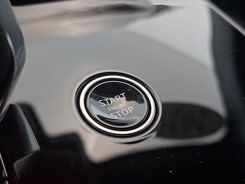 New 2025 Land Rover Range Rover Sport SE AWD/4WD image 21