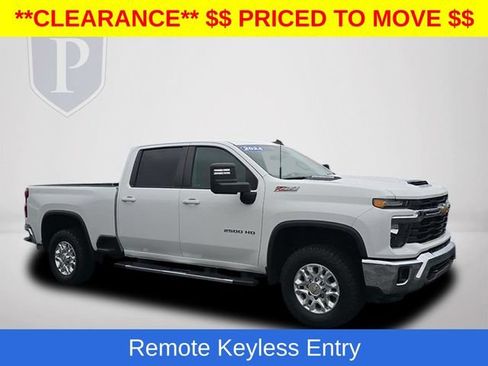Certified 2024 Chevrolet Silverado 2500 LT AWD/4WD image 2