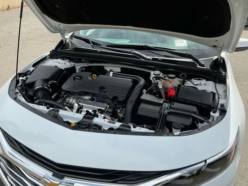 Used 2025 Chevrolet Malibu LT image 23