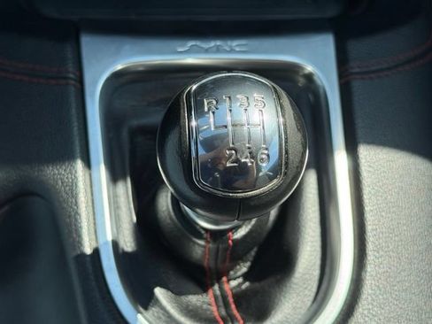 Used 2022 Ford Mustang GT Premium w/ Equipment Group 401A RWD image 29