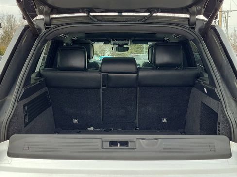 Used 2020 Land Rover Range Rover HSE image 10