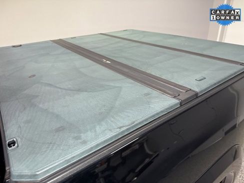 Used 2019 Toyota Tacoma Limited image 23