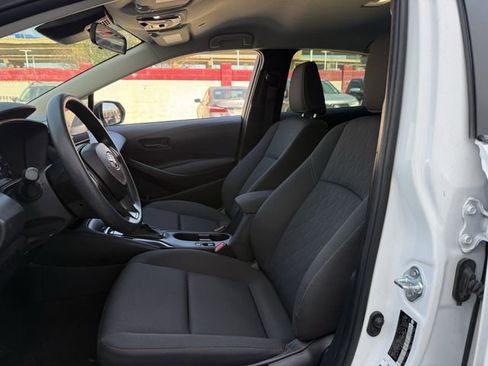 Used 2024 Toyota Corolla LE image 24