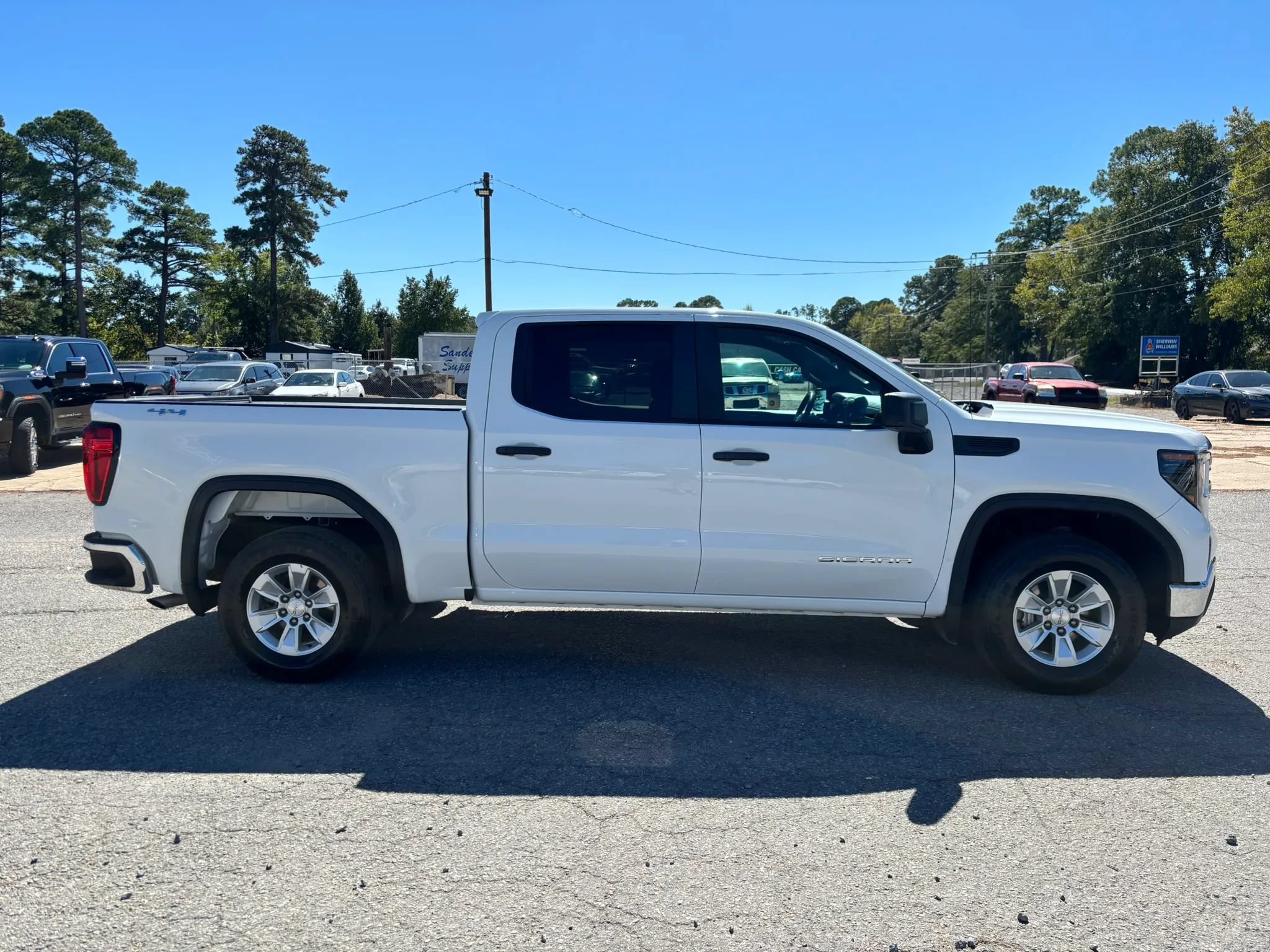 Used 2023 GMC Sierra 1500 Pro w/ Convenience Package AWD/4WD image 6