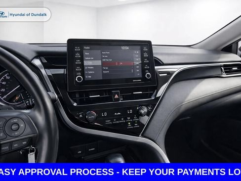 Used 2022 Toyota Camry SE FWD image 11
